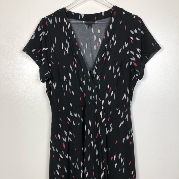 Torrid Ikat Print Tie Waist Faux Wrap Dress Sz 1 - Picture 4 of 8